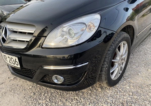Mercedes-Benz Klasa B cena 25900 przebieg: 209000, rok produkcji 2011 z Kowal małe 436